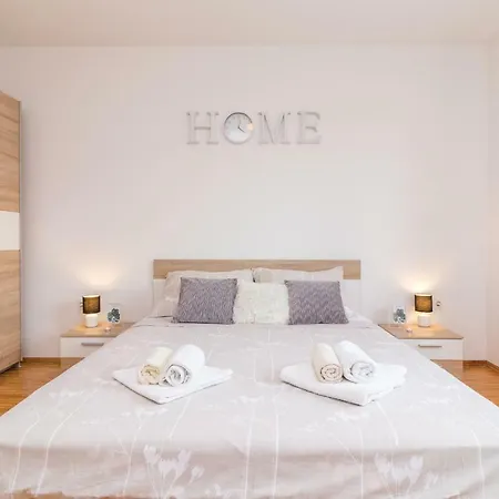 Rede Apartmán