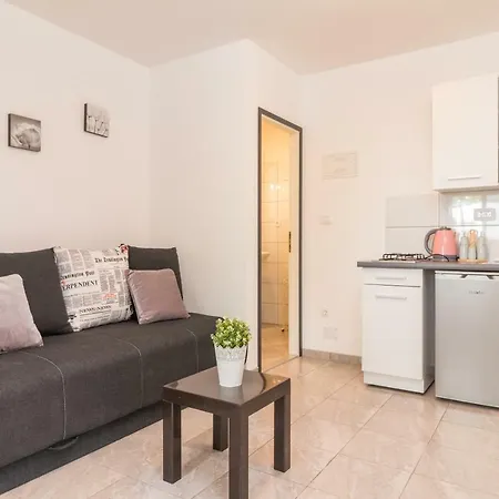 Rede Apartmán Pula