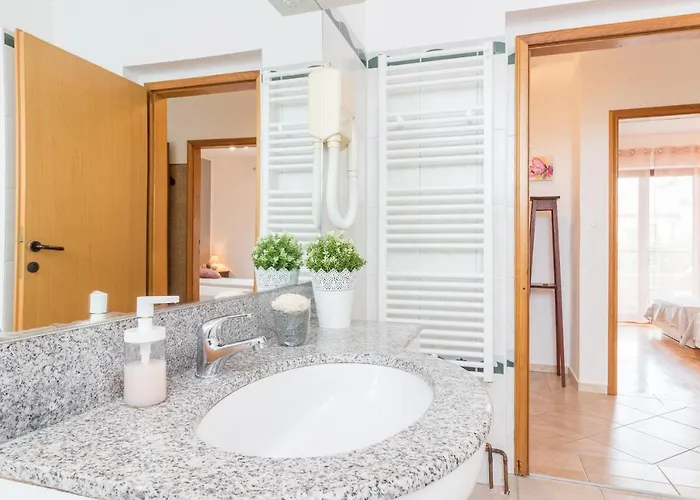 Rede 아파트 풀라